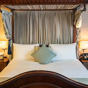 the-red-lion-hotel-london.brighton-hotels-england.com/